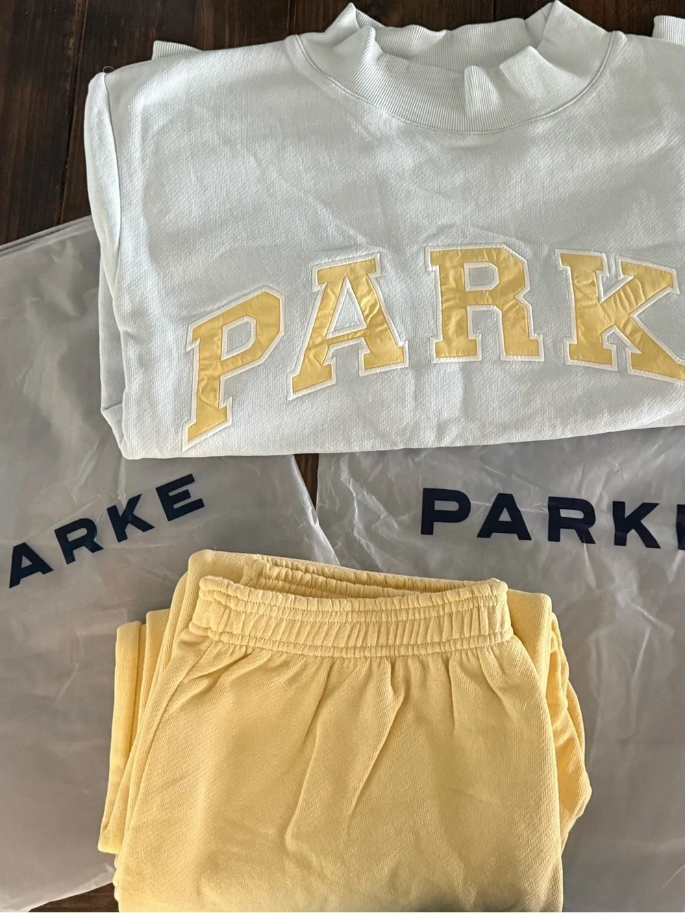 Parke Women's Cream Sweater - Soft Pullover